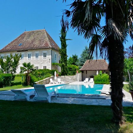 Domaine Du Manoir Les Avenières Exterior foto