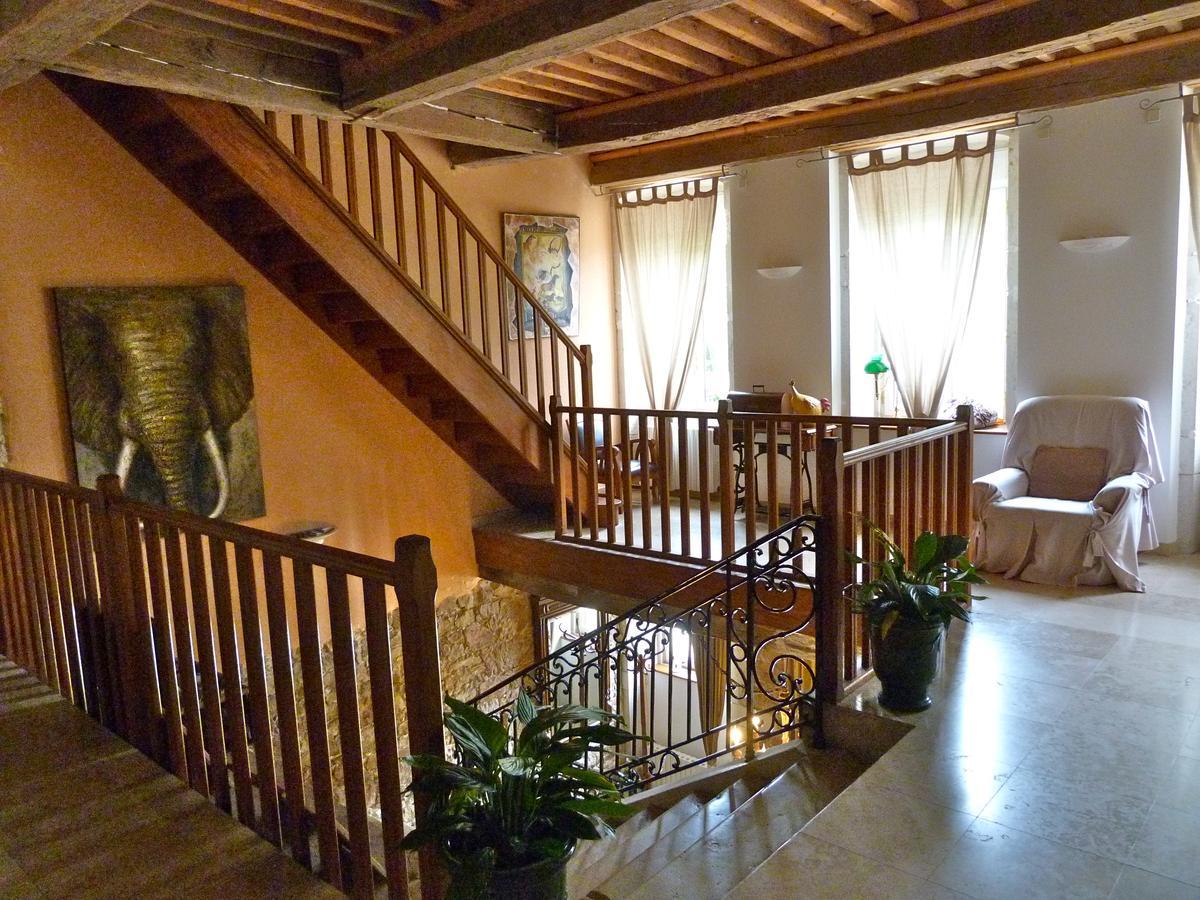 Domaine Du Manoir Les Avenières Exterior foto