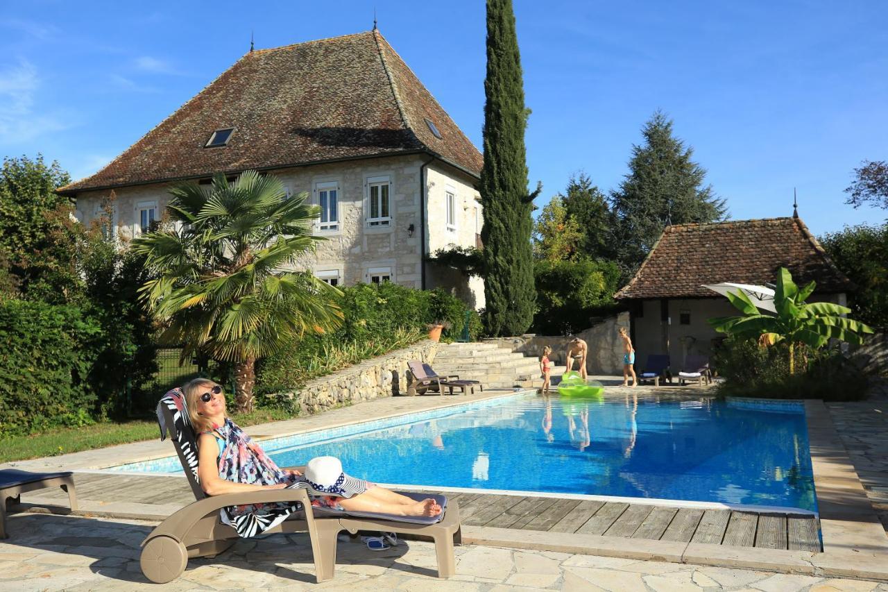 Domaine Du Manoir Les Avenières Exterior foto